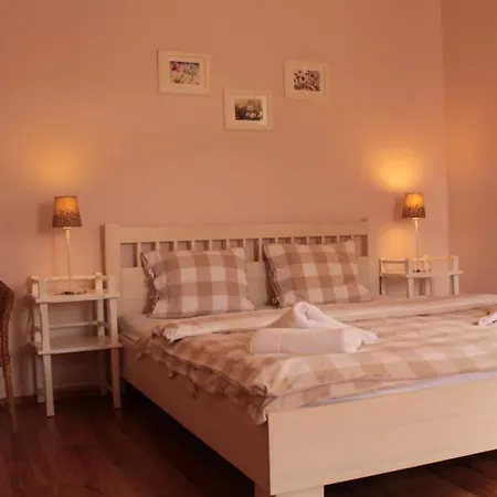 Garni St Anna 3*